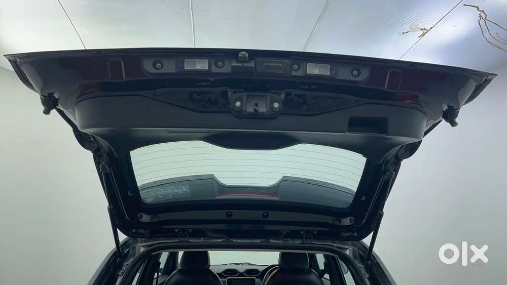 Nissan Magnite 1.0 Xv Premium, 2021, Petrol