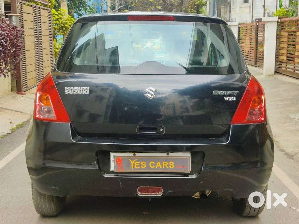 Maruti Suzuki Swift Vxi 1.2 Abs Bs-iv, 2011, Petrol