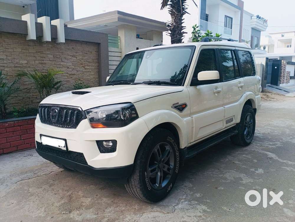 Mahindra Scorpio S10 7 Seater, 2015, Diesel