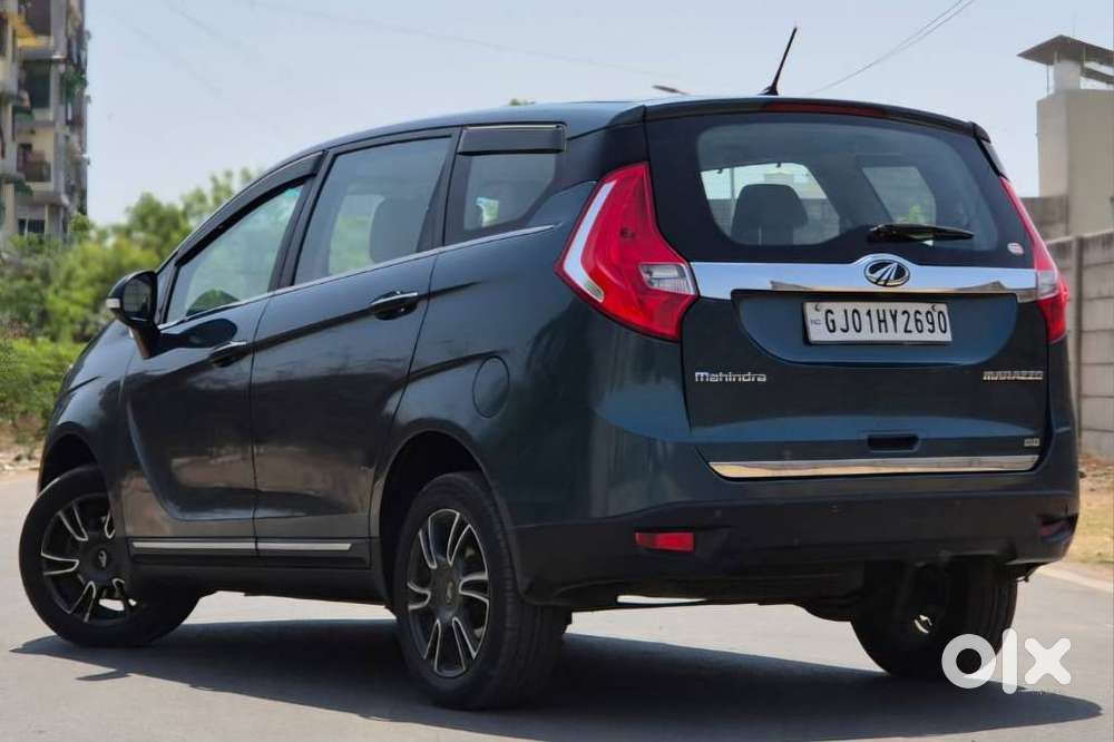 Mahindra Marazzo M8, 2018, Diesel