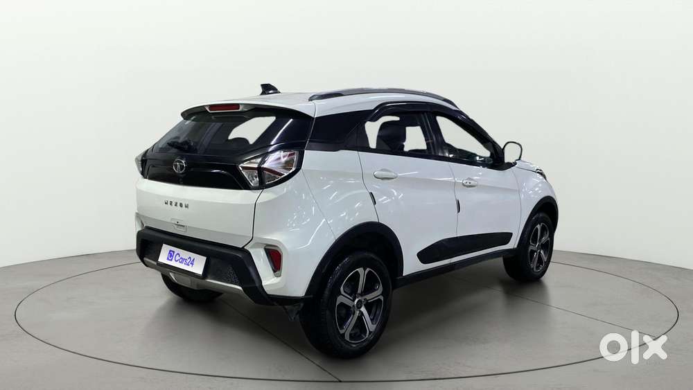 Tata Nexon 1.2 Revotron Xz Plus (s), 2021, Cng & Hybrids