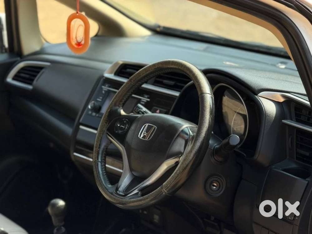 Honda Jazz 1.2 V I Vtec Privilege, 2016, Petrol