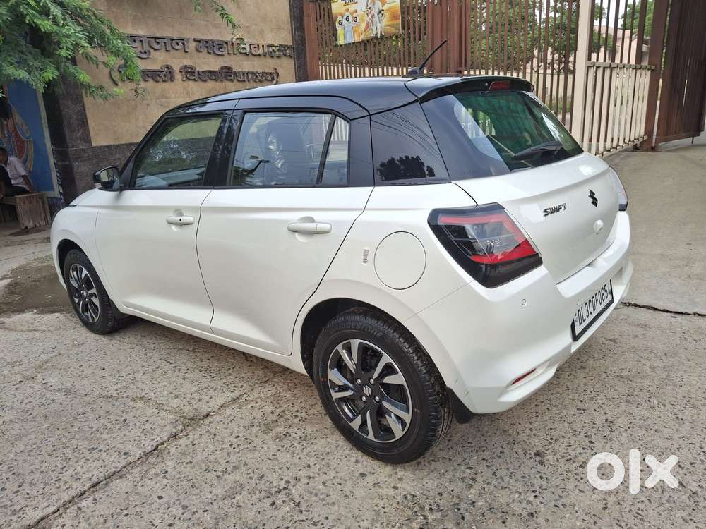 Maruti Suzuki Swift Zxi Plus Amt Dual Tone, 2026, Petrol