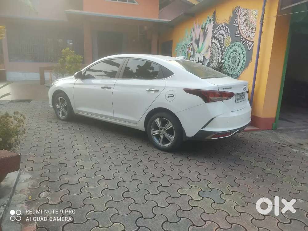 Hyundai Verna Sx With Sunroof( October 2021)