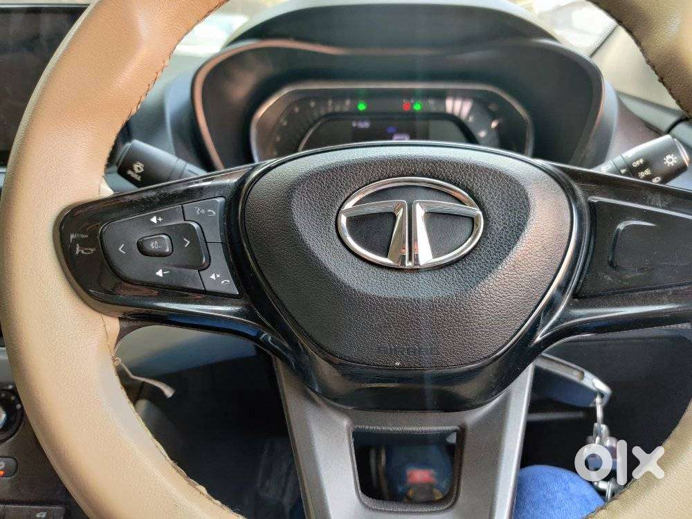 Tata Nexon 1.2 Revotron Xma Amt (s), 2021, Petrol