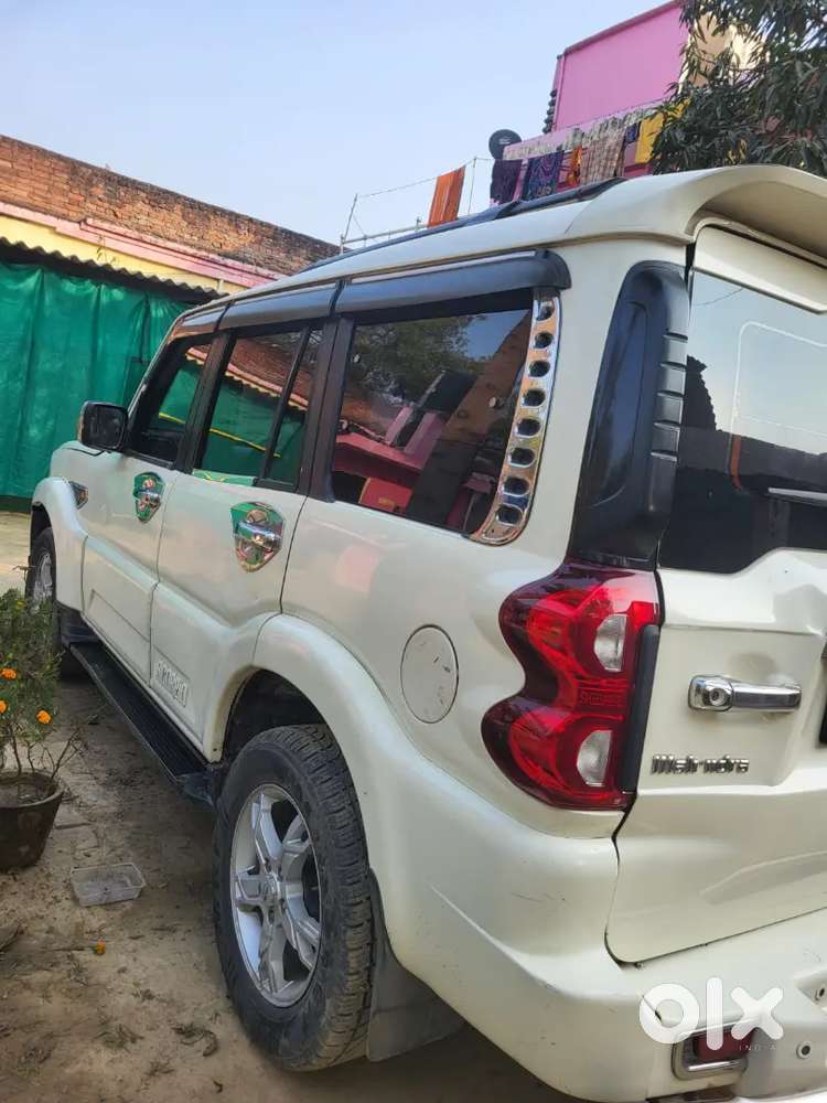 Mahindra Scorpio 2015 Diesel 105000 Km Driven Full Original Captonshit
