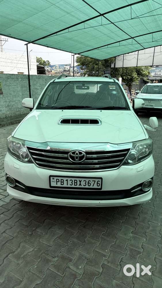 Toyota Fortuner 4x2 Mt 2.8 Diesel, 2014, Diesel