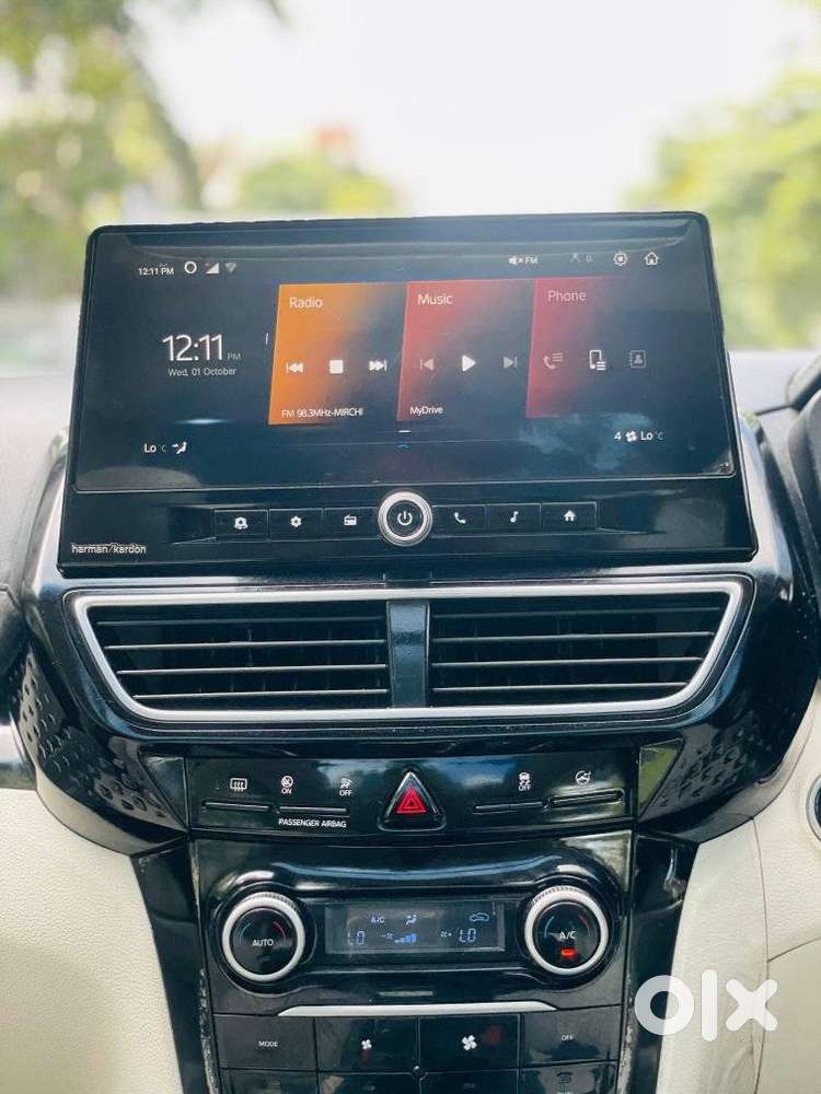 Mahindra Xuv 3xo Ax7 Diesel Mt, 2024, Diesel