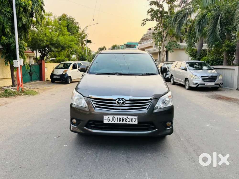 Toyota Innova 2.5 Vx 8 Str Bsiv, 2012, Diesel
