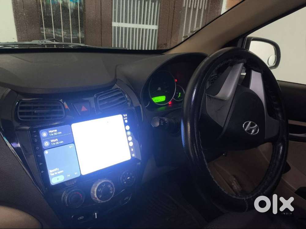 Hyundai Eon 2015 Petrol Good Condition, Less Driven, Airbag