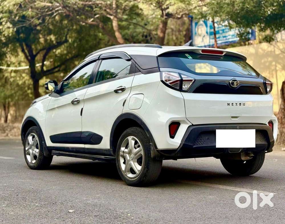 Tata Nexon 1.2 Revotron Xm, 2022, Petrol