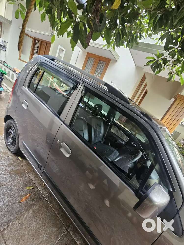 Maruti Suzuki Wagon R Automatic 2017 (cng)