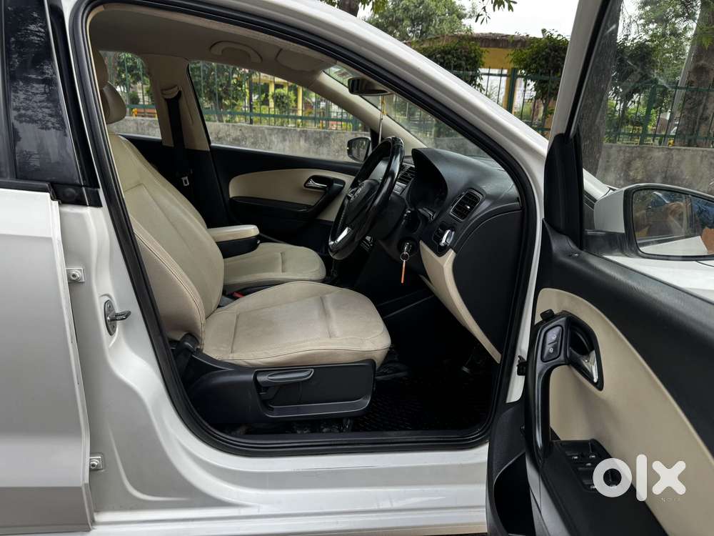 Skoda Rapid 1.6 Ambition Plus Tdi At, 2017, Diesel