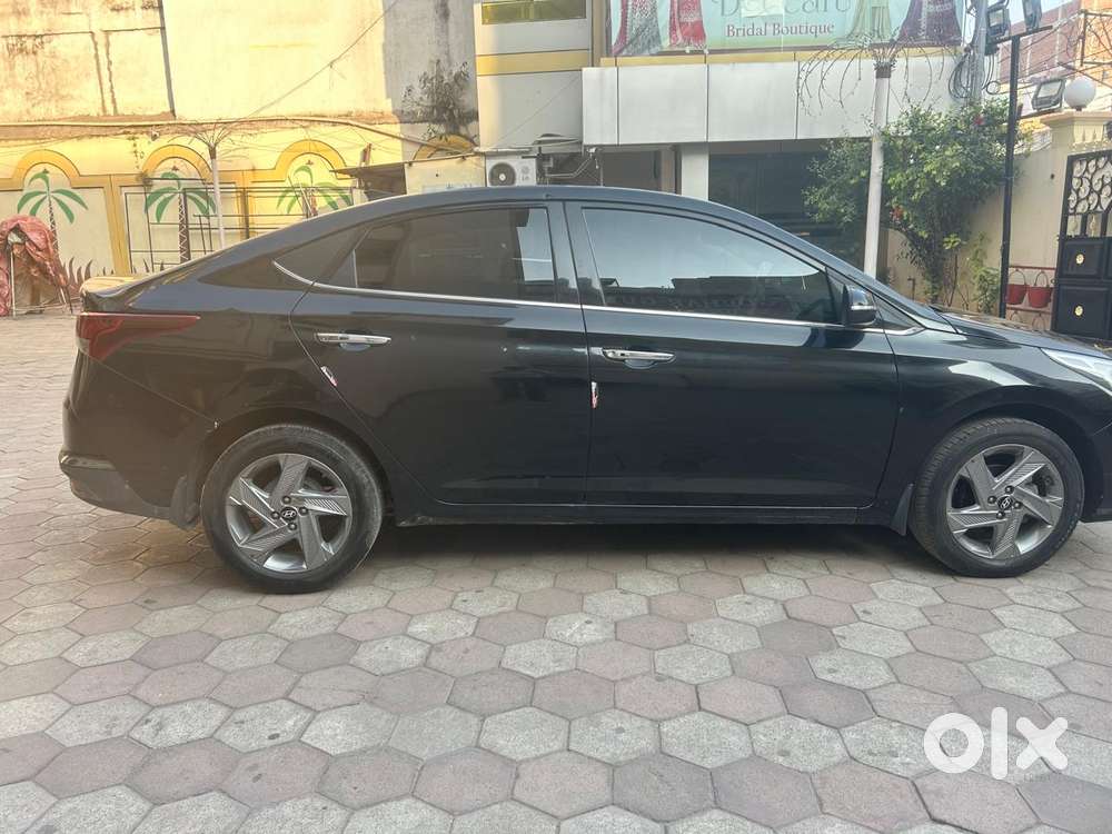 Hyundai Verna 1.5 Sx Petrol Mt, 2022, Petrol