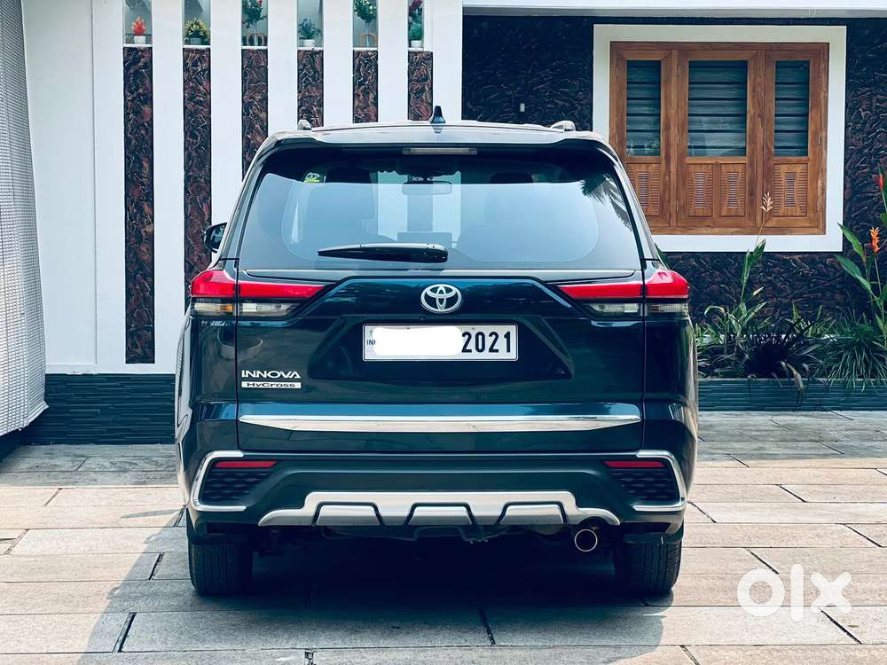 Toyota Innova Hycross 2.0 Gx 7 Str, 2024, Petrol