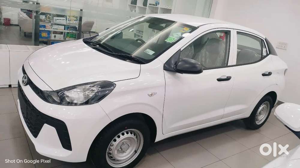 Hyundai Aura 2026 Cng