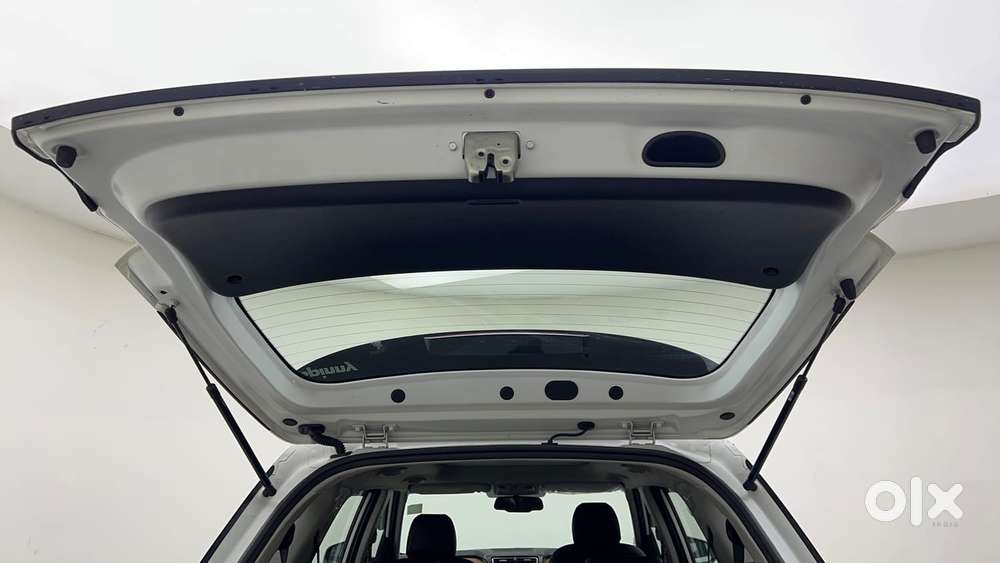 Hyundai Alcazar 2.0 Signature (o) Petrol At 6 Str, 2021, Petrol