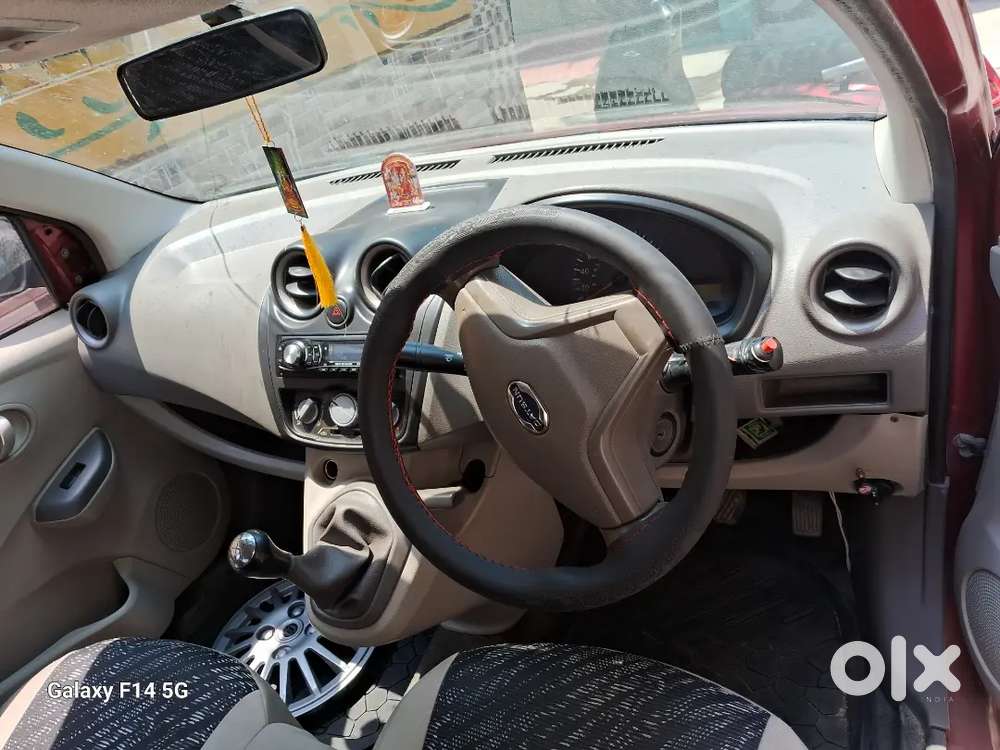 Nissan Patrol Le 2014 पेट्रोल