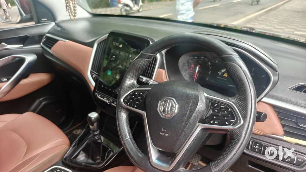Mg Hector Plus Sharp Pro 2.0 Turbo Diesel 7 Str Dual Tone, 2020, Die..