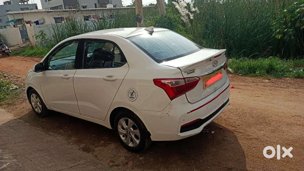 Hyundai Xcent 2019 Variant
