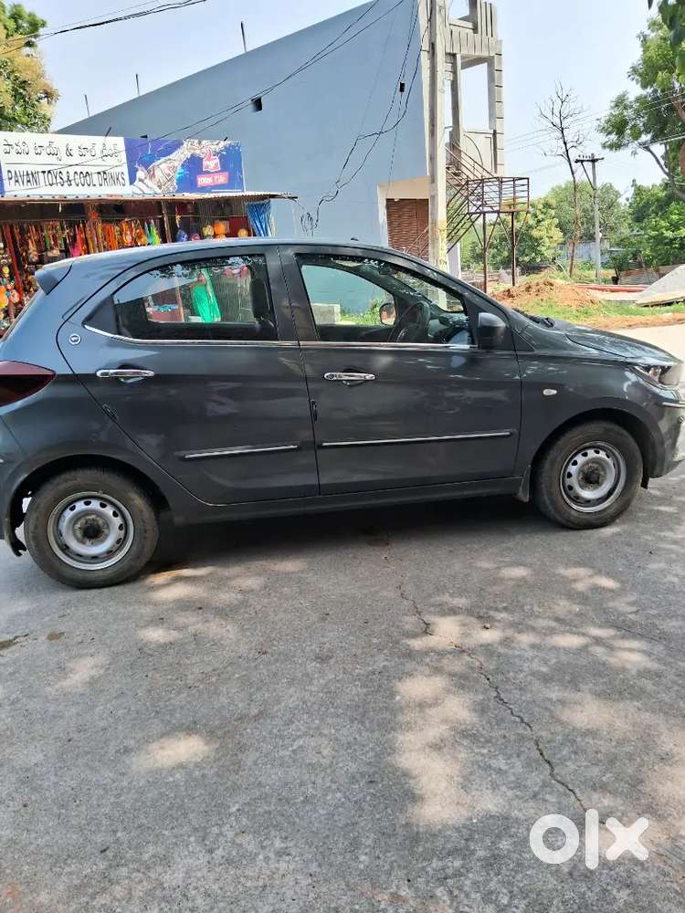 Tata Tiago 2023 Petrol Well Maintained