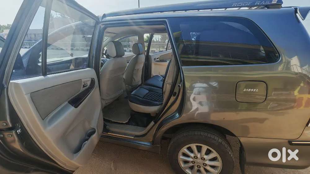 Toyota Innova 2013 Diesel Well Maintained