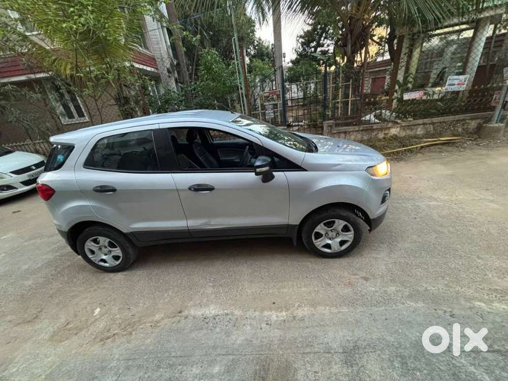 Ford Ecosport Thunder Edition Petrol, 2015, Petrol
