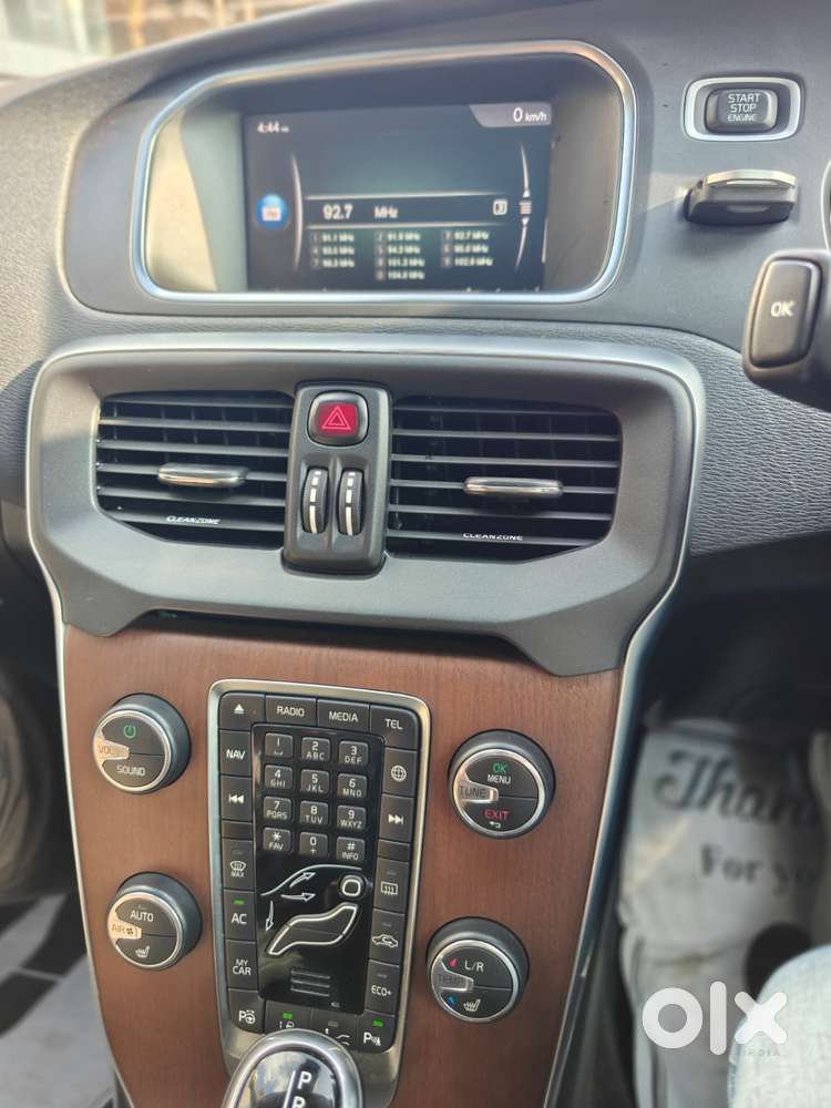 Volvo V40 Cross Country D3, 2018, Diesel