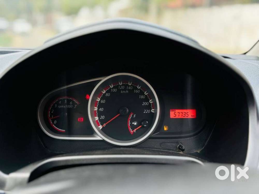 Ford Figo, 2014, Petrol