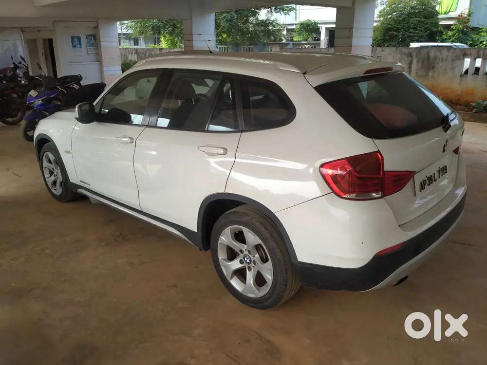 Neatly Maintained, Good Mileage , Good Ac,non Accident Car