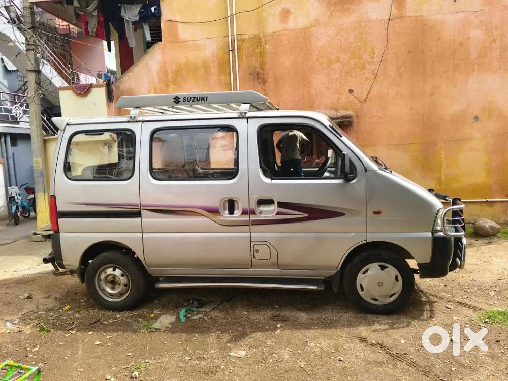Maruti Suzuki Eeco 2011