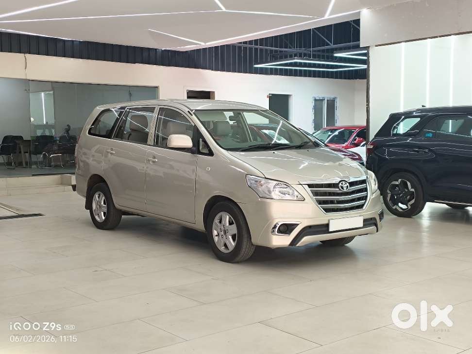 Toyota Innova 2.5 Gx 7 Str Bs-iii, 2014, Diesel