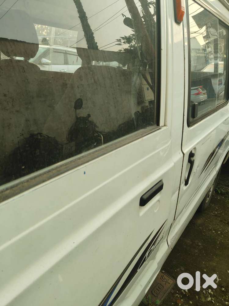 Maruti-suzuki Omni 8-seater 2011