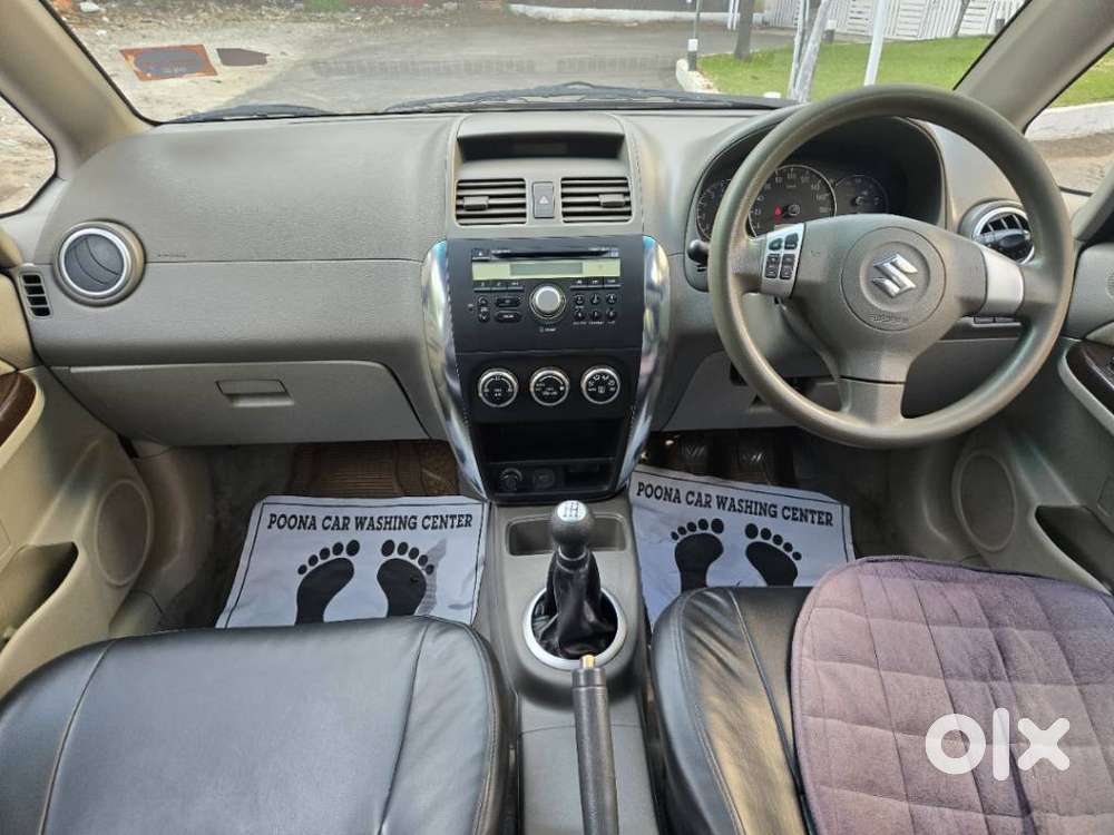 Maruti Suzuki Sx4 Zxi Mt Bsiv Leather, 2010, Petrol