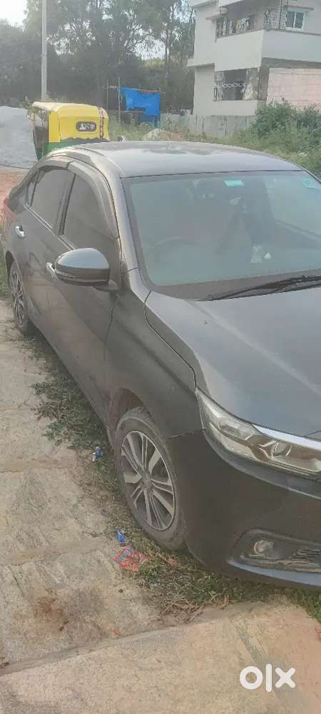 Honda Amaze 2023 Petrol Manual 57000 Km
