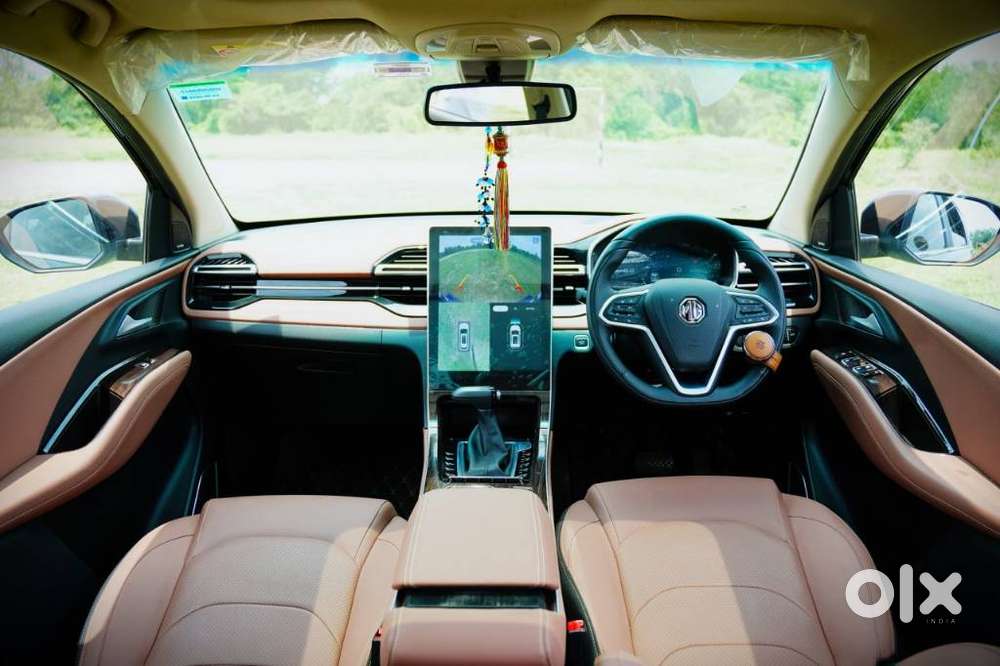 Mg Hector Plus Sharp Pro 1.5 Turbo Petrol 7 Str, 2024, Petrol