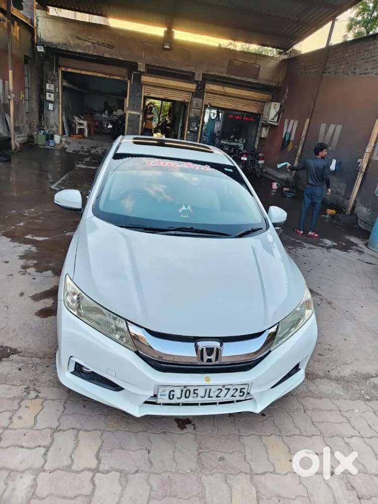Honda City Vx Mt 2015 Full Insurance Sunroof New Tyre