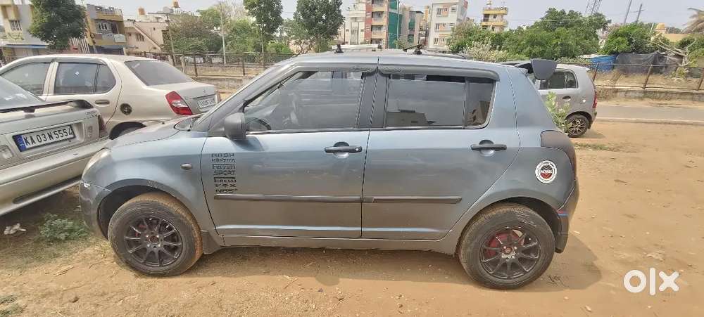 Maruti Suzuki Swift 2006 Petrol 100000 Km Driven
