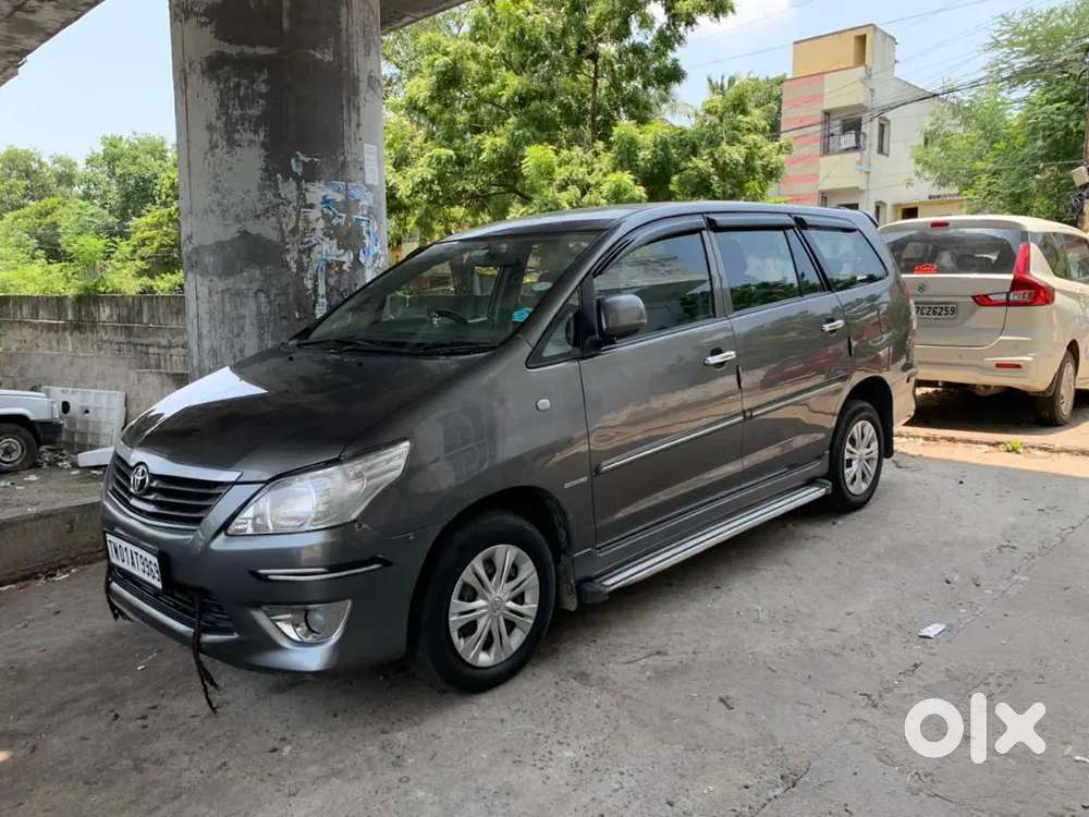 Toyota Innova 2.5 G 2013