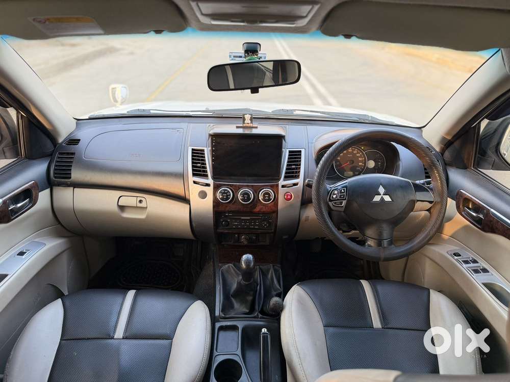 Mitsubishi Pajero Sport 2.5 Manual, 2013, Diesel