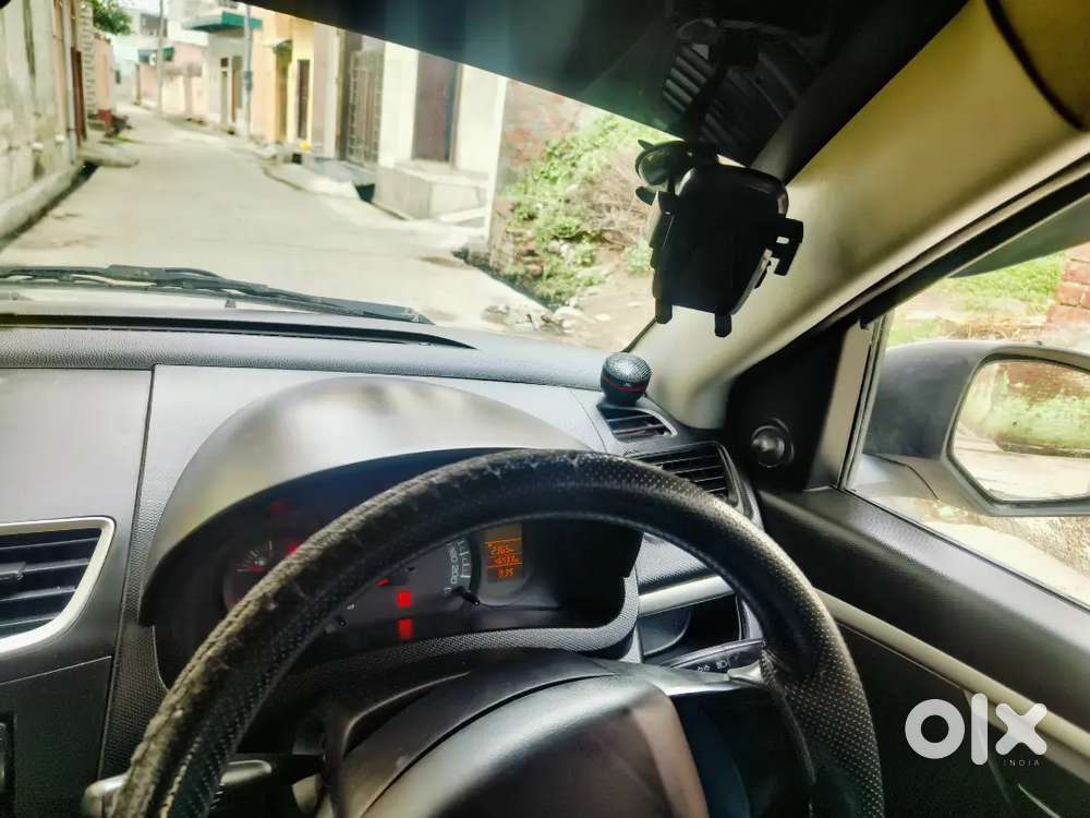 Swift 2017 Lxi Optional Petrol