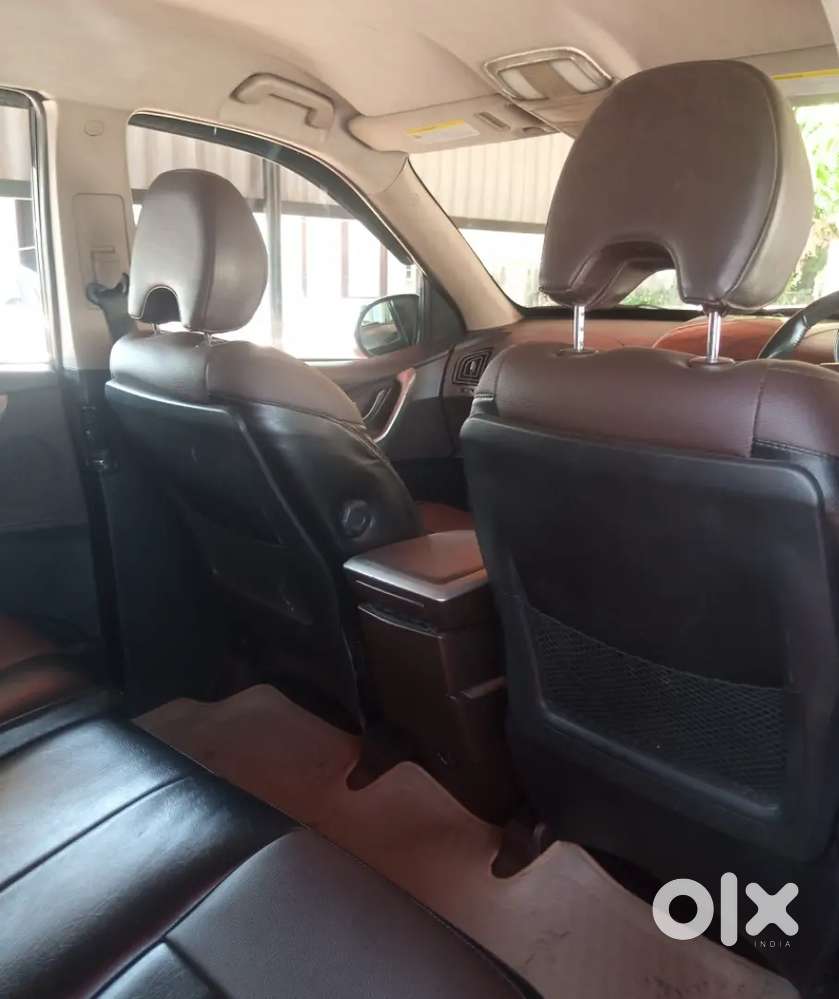 2013 W8 Family Used Car.