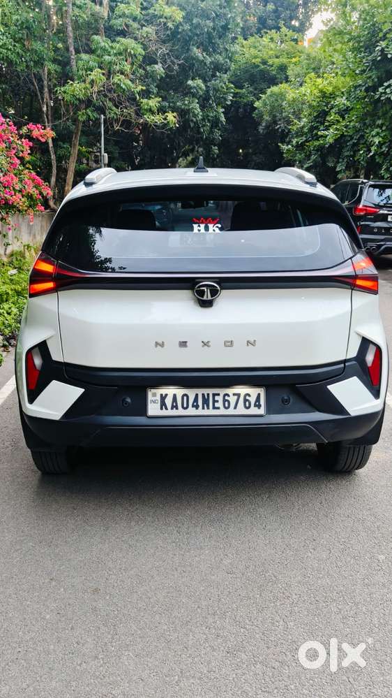 Tata Nexon Smart Plus1.2 Revotron Petrol 5 Mt, 2024, Petrol