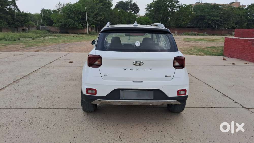 Hyundai Venue Sx Turbo, 2019, Petrol