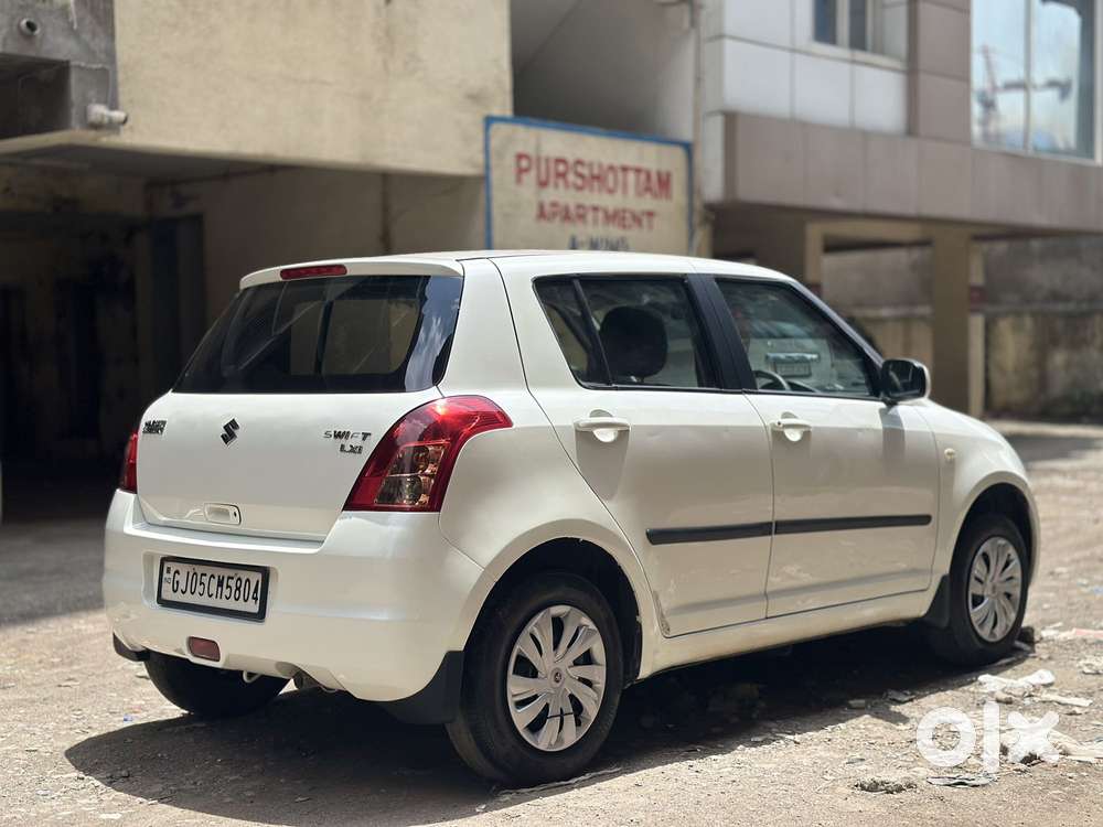Maruti Suzuki Swift 1.3 Lxi, 2010, Petrol