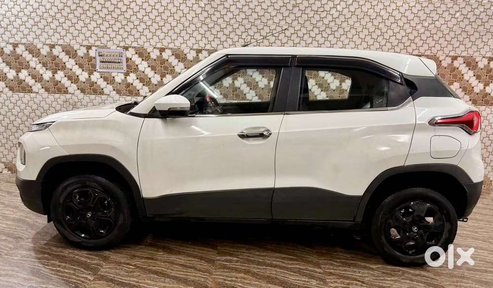 Tata Punch Camo Adventure Mt, 2022, Petrol