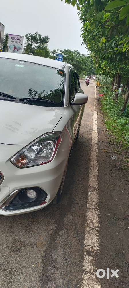 Maruti Suzuki Dzire 2023 Petrol Well Maintained