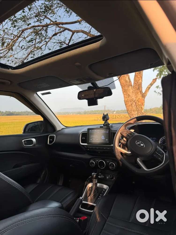 Venue Petrol Automatic 2021