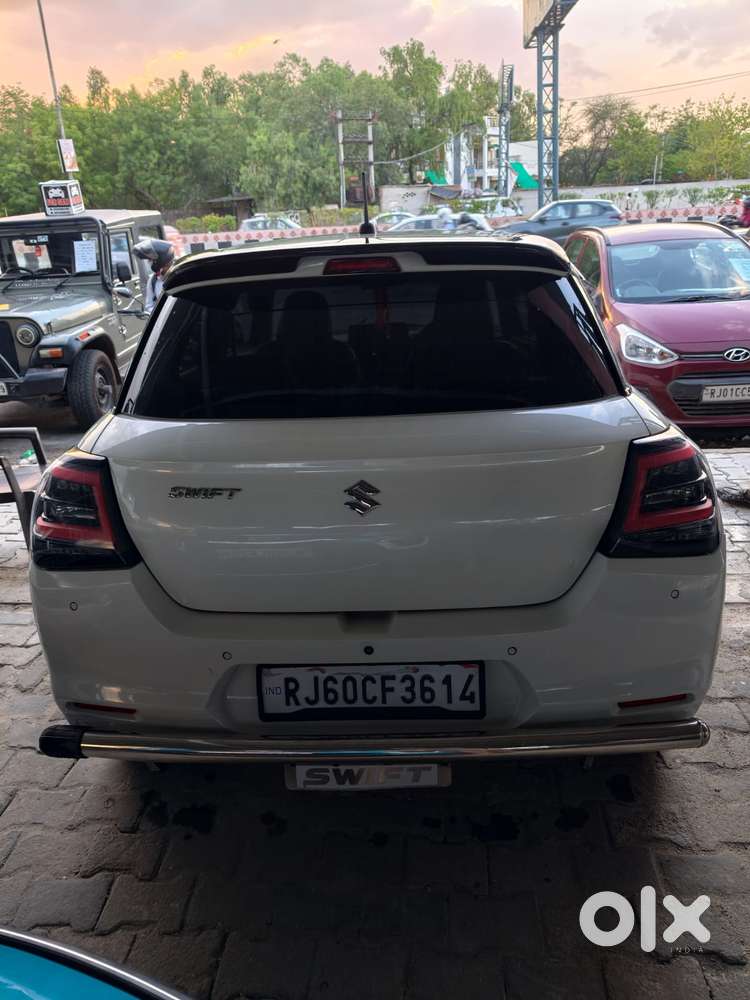 Maruti Suzuki Swift Vxi Optional, 2025, Petrol