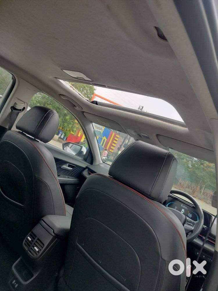 Hyundai Verna Sx (o) 1.5 Turbo Petrol Dct, 2023, Petrol